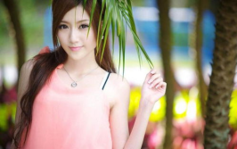大胸美女裸乳裸体无遮挡的网站,网络争议与伦理探讨”