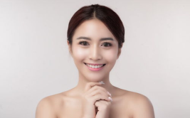 漂亮女人图,时尚女装加盟新选择”